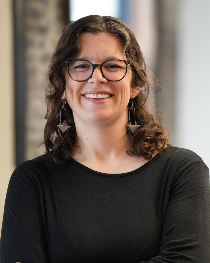 Tala Oszkay Febres-Cordero